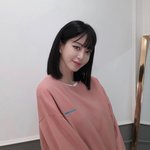 한예슬 머리 잘랐네?