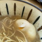 이거 <b>슈화</b> 닮지ㅜ않았냐