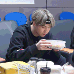 [방탄소년단] 머글) 이삐들아 미늉기 <b>엄지</b>좀 못뜯게 해봐