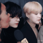 뷔 이 사진 약간 마이클 <b>잭슨</b> 닮은 듯