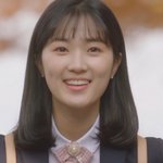 나 김혜윤같은 얼굴형인데 추반좀