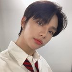 [드루와] 얘들아 살짝 붉은 <b>섀도</b> 추천좀ㅠ