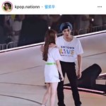 태용 옆에 <b>레벨</b>이야?