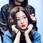 정채연 인스타스타<b>st</b>로 뽀샵해봤는디