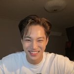 얘 왤케 예뻐