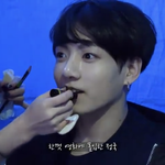 [댓글부탁해] 정국 <b>영화</b>보는거