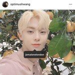 [모두드루와] 황민현 백금발 <b>셀카</b>