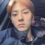 <b>황민현</b> 갈발