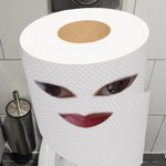 째려보는 <b>휴지</b>