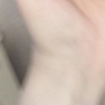 [댓글부탁해] 내 남동생 피부 개<b>하얌</b>