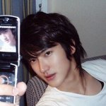 너네 <b>sm</b>에서 데뷔시켜준다 하고 자퇴하라고 하면 할거임?