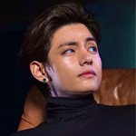 뷔 이거 <b>합성</b>이야?