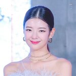 [댓글부탁해] 나 리아 제니랑 <b>두상</b>,얼굴형 똑같은데