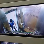 <b>쿠팡맨</b>이 저희 물건을 가져갔습니다.