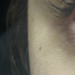 [댓글부탁해] (혐오주의)얼굴 <b>잔털</b> 어떻게 정리해?ㅠ