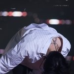 승<b>연아</b> 등 타투 좀 보여주면 안 돼?