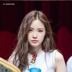 [댓글부탁해] 나 다이어트 하면 <b>a컵</b> 될거같음??