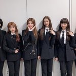 [모두드루와] 얘들아 내가 개오지는 여<b>돌</b> 정장컨셉 찾음