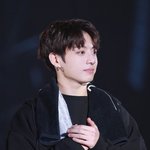 [모두드루와] 아이<b>돌중</b>에 외모 원탑은