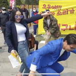 유튜버 시둥에 <b>세월</b>호 천막 <b>앞</b>에서 춤 췄음