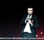 팬 나이 알고 식겁하는 해리스타일스