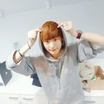 [빅톤] 병찬이 위안부 <b>후원</b> 팔찌 혹시 이거 맞아?