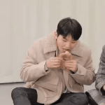 [세븐틴] <b>지훈이</b> 함냐함냐