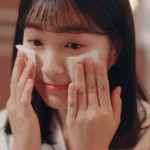 [드루와] 애드라 들어와바 너네 <b>화장</b>할<b>때</b>