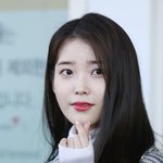 아이유의 밀라노 <b>출국</b>현장