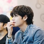 +<b>뷔</b> 위버스왔다ㅠ)내가 <b>뷔</b>였으면 카메라울렁증 걸리고도 남았을 것...