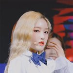 가만히만 있어도 눈길이 가는 <b>여</b><b>돌</b>