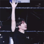 정국이한테 ㄹㅇ 치인다