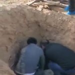 중국서 현대판 고려장.<b>노모</b> 산채로 뭍어