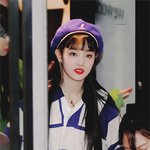 <b>후리</b>한 복장에 더 치이는 여돌