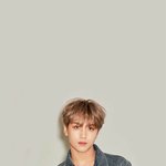 [NCT] 이거 해찬 사진 <b>포즈</b> 태일이랑 비슷하지 않니