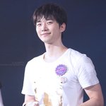[댓글부탁해] 시계만 쳐다보고있어~