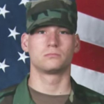 처음 보는 커플에게 천만원 다이아 반지 선물한 배우