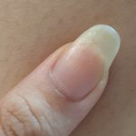 나보다 <b>엄지</b>손톱 긴 사람 나와봐라