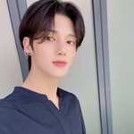 [모두드루와] 에이티즈 <b>정우영</b> 셀카올라왔다