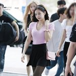 ㄹㅇ <b>보정</b>없이 걍 실제로 하이틴룩 잘어울리는애