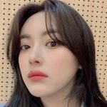 애들아 혹시 이분 누구인지 알아??????