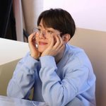 [EXO] 진짜 안경<b>변백현</b> 내가 데려가면안되냐