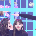 <b>나연</b> 학교에서 제일 예쁜 얼굴 맞지