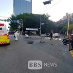 오토바이 버스 충돌.10대 <b>중상</b> 20대 사망