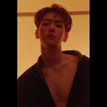 [EXO] <b>변백현</b> 미쳤다고 생각한다