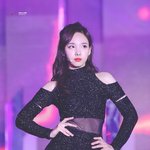 <b>나연</b> 몸매 내 워너비임