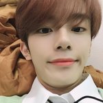 팀 내 비주얼 남자 아이돌 최근 셀카들