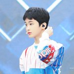 [NCT] 마크 눈썹 <b>반달</b>로 해주라..