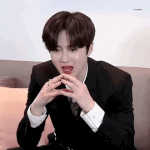 [EXO] 아 조카 우울해..<b>차피</b> 기다릴꺼지만 우울해