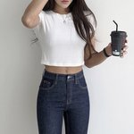 [댓글부탁해] 이거 <b>흰색</b> 속옷 비치겠지?